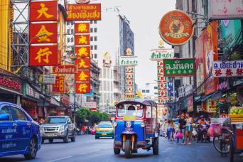 Bangkok – Tuk Tuk & Walking Tour