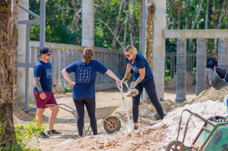 one-day-volunteer-program-at-elephant-sanctuary-s-1