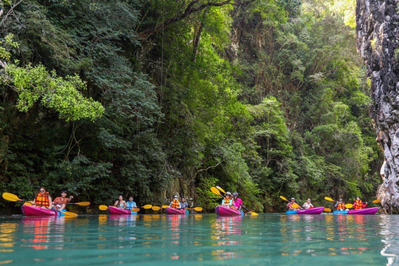 sunset-kayaking-ao-thalane-with-bbq-small-group-t-2