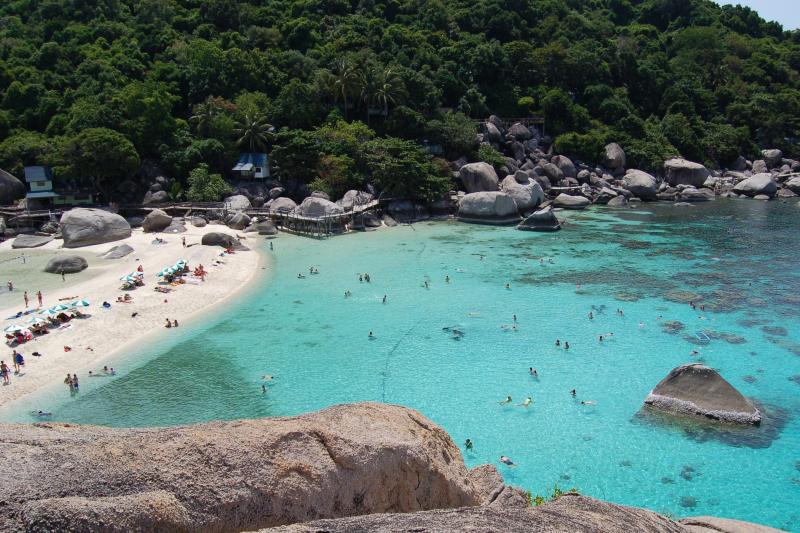 samui-pig-island-little-bahamas-4