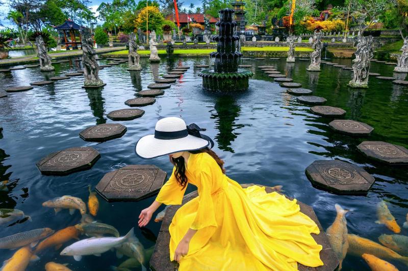 full-day-taman-ujung-and-tirta-gangga-floating-pal-2