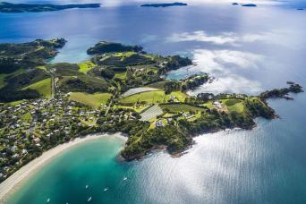 Waiheke Island - The Wine Connoisseurs