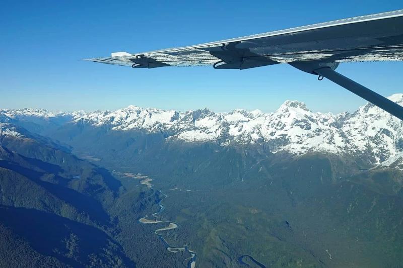 milford-sounds-fly-nature-cruise-fly-930a-3