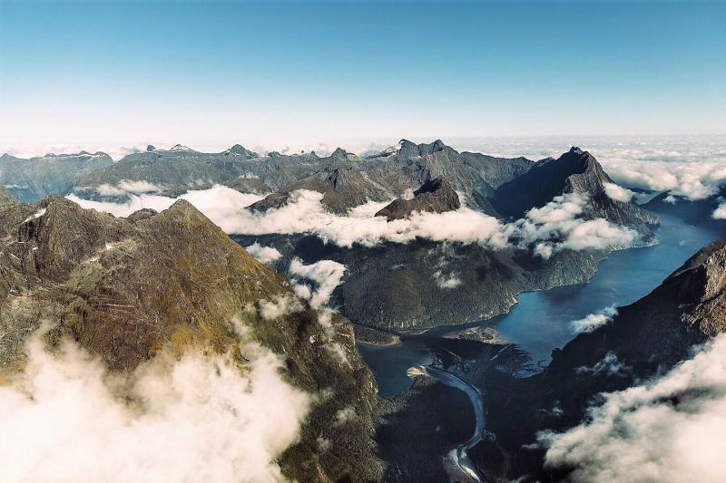 milford-sound-fly-nature-cruise-fly-1330-1