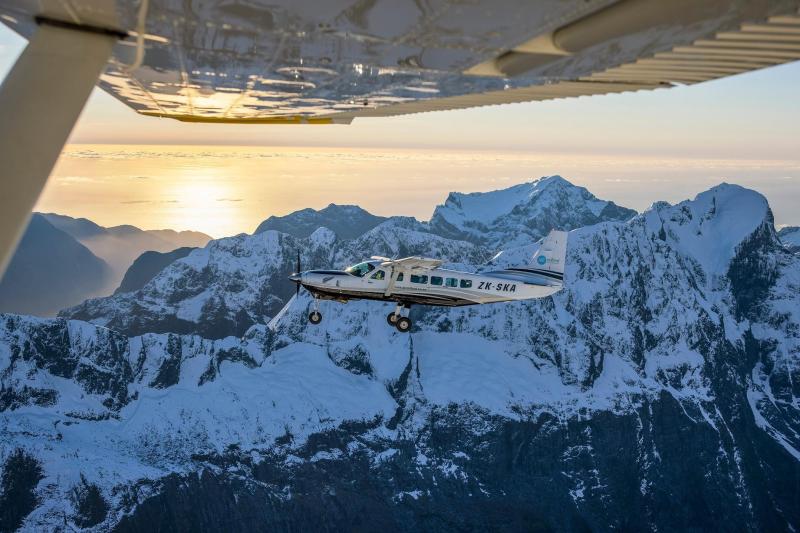 milford-sound-fly-2-hour-landing-fly-5