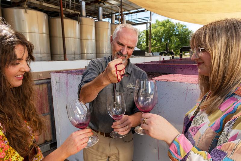 taste-the-barossa-premium-day-tour-small-group-3