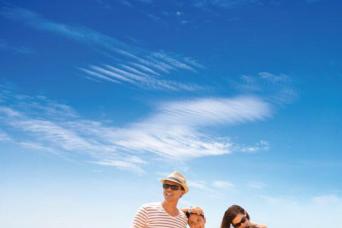 Tangalooma-Marine w/ Bus TSF up/g Dolphin Feeding