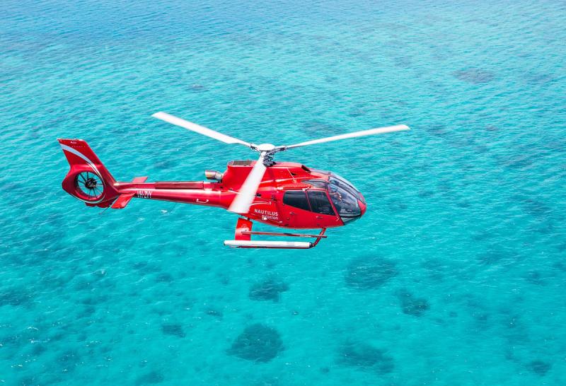 30-minutes-scenic-flight-great-barrier-reef-2