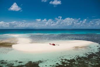 EXCLUSIVE EXPERIENCES -SAND CAY – VLASOFF SAND CAY