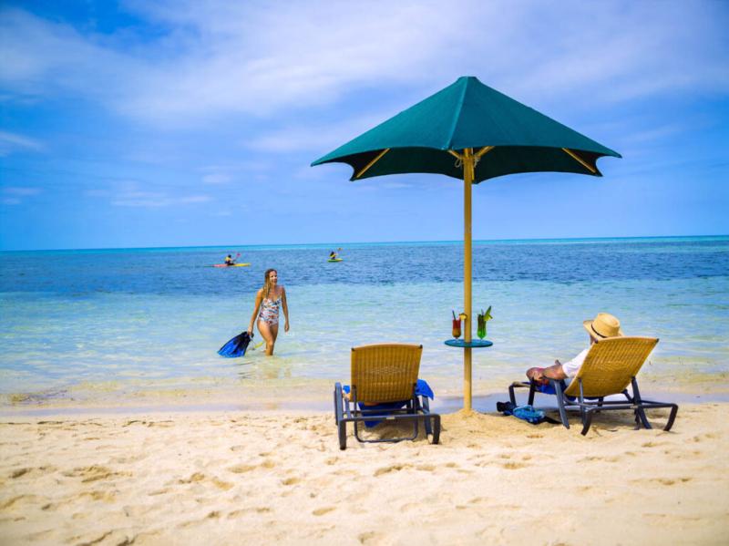 cruise-to-green-island-outer-reef-fly-return-3