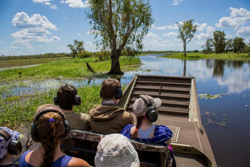 wetlands-discovery-by-airboat-cruise-safaris-1