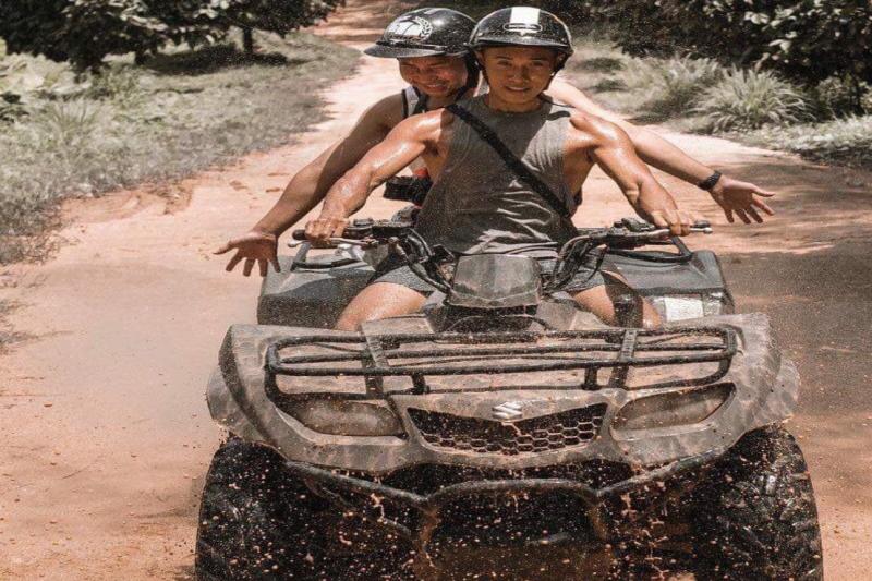 hidden-waterfall-adventure-1