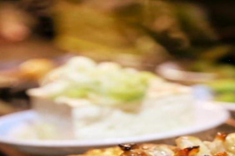 shinjuku-golden-gai-food-tour-adults-only-2