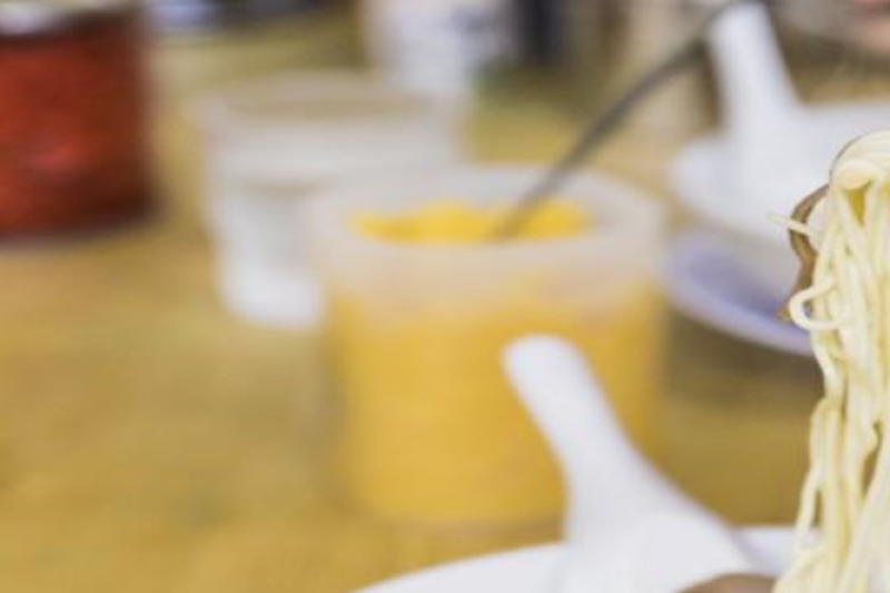 shinjuku-golden-gai-food-tour-adults-only-3