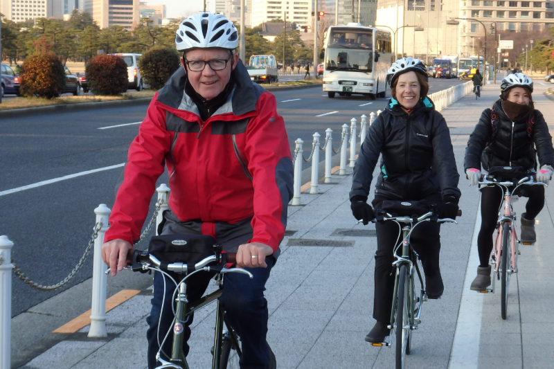 tokyo-cycling-tour-by-electric-powered-bike-4