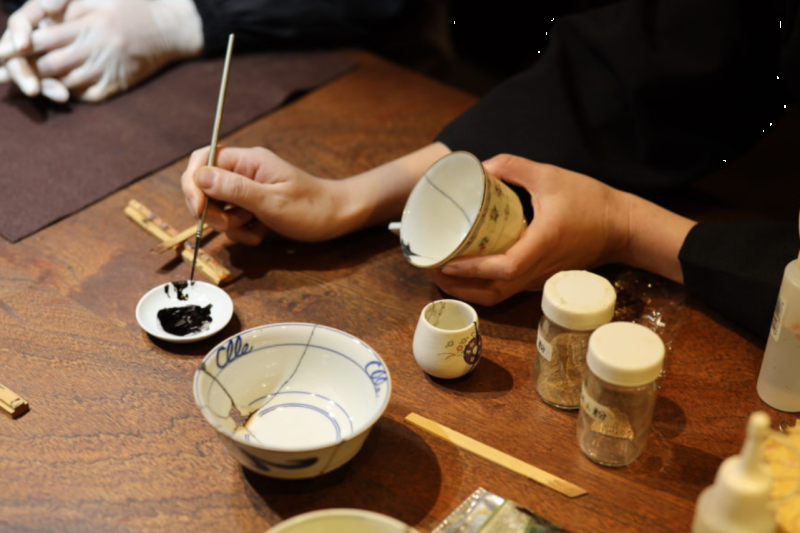 kintsugi-experience-in-tokyo-small-group-tour-8