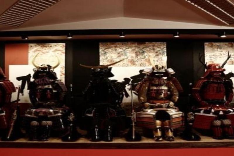 samurai-armor-photo-shoot-in-shibuya-small-group-3