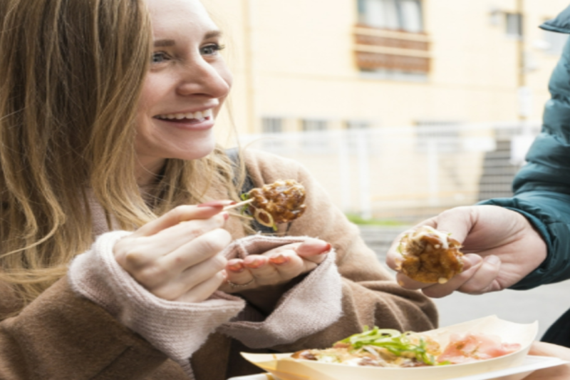 osaka-shinsekai-street-food-tour-daytime-4