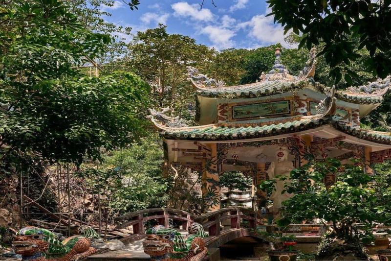 half-day-da-nang-city-tour-small-group-tour-4