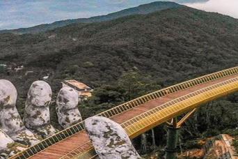 Sunset At Golden Bridge (Ba Na Hills) – Private