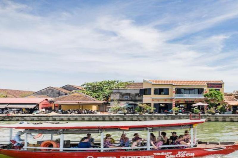 half-day-red-bridge-cooking-class-small-group-to-4