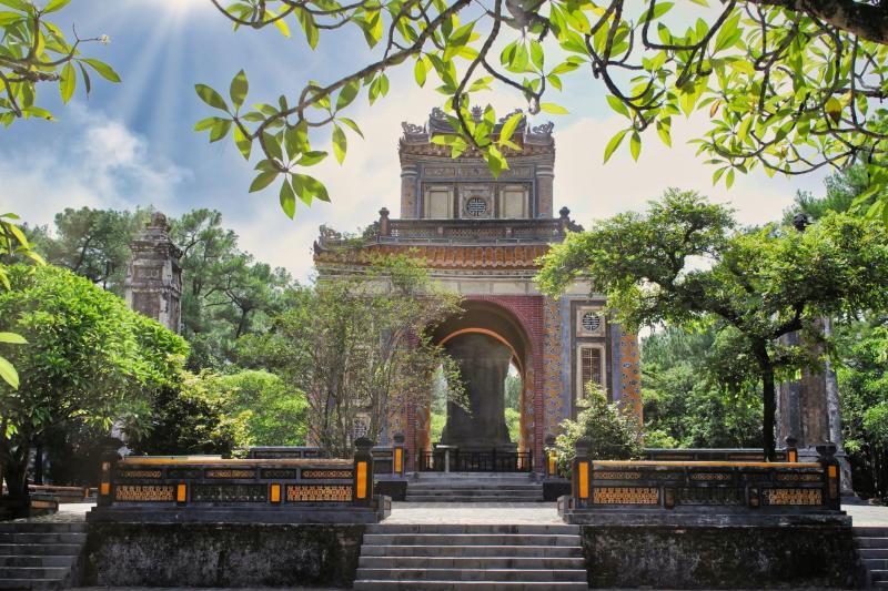 full-day-explore-hue-city-private-2