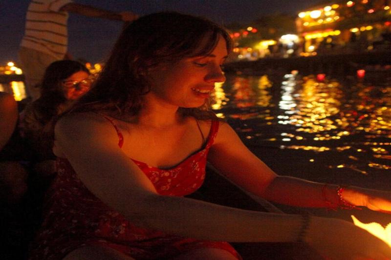 street-food-explorer-by-vespa-small-group-tour-2