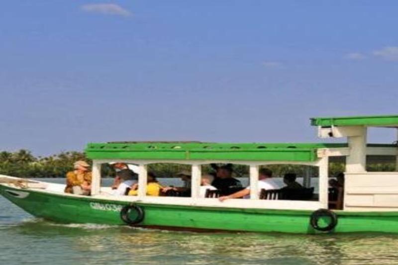 half-day-discover-my-son-holy-land-bus-boat-3
