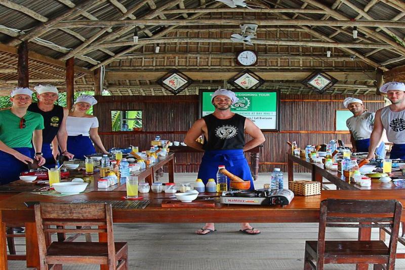 bay-mau-eco-cooking-tour-small-group-tour-1