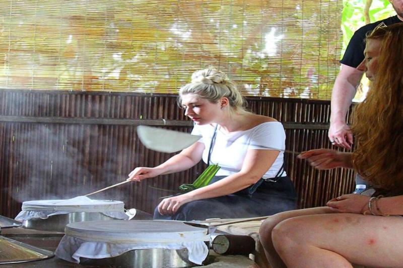 bay-mau-eco-cooking-tour-small-group-tour-4