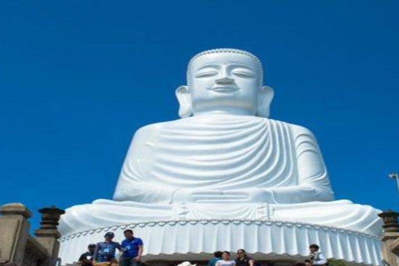 full-day-ba-na-hills-golden-bridge-private-1