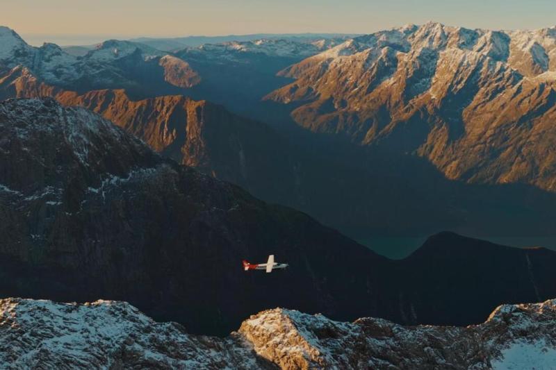 milford-sound-730am-scenic-cruise-flight-5