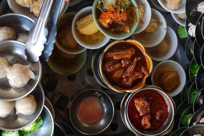 phuket-street-food-tour-small-group-tour-4