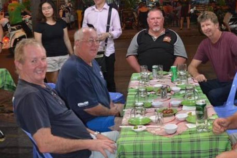 saigon-by-night-vespa-tour-private-tour-4