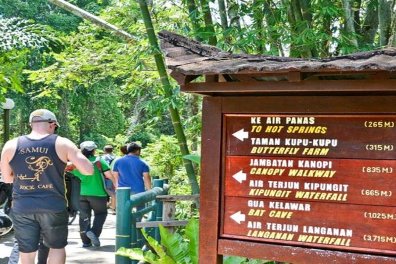 kinabalu-park-with-desa-farm-and-poring-hotspring-3