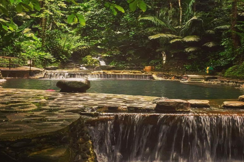 hidden-valley-and-pila-laguna-day-tour-3