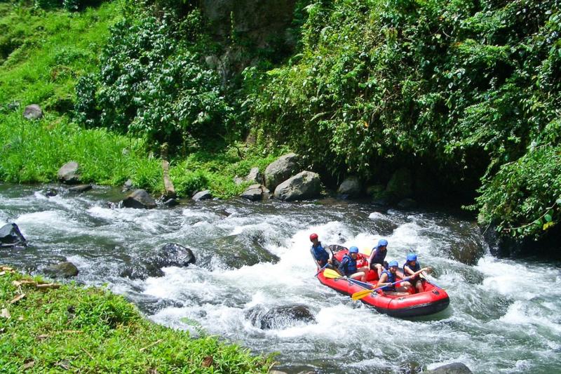 white-water-rafting-ubud-center-1