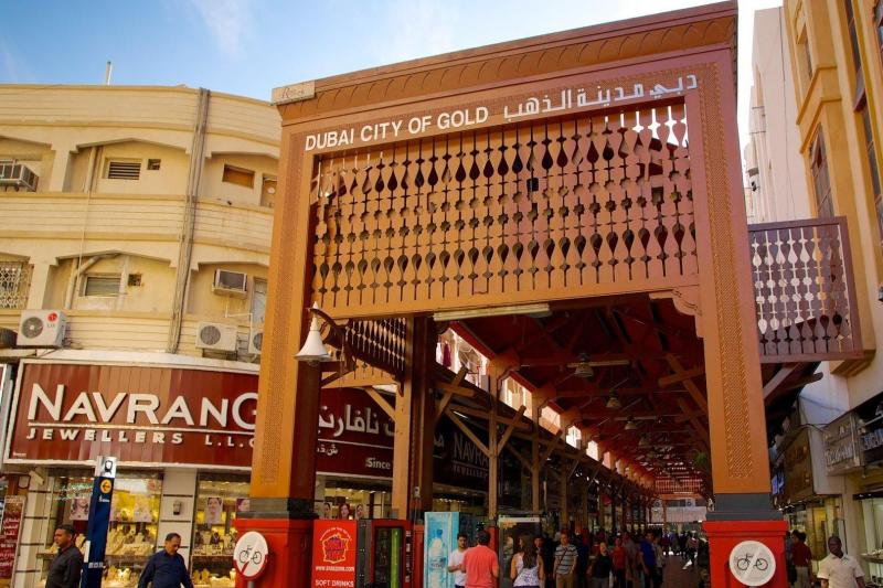 burj-khalifa-124th-125th-floors-non-peak-tickets-5