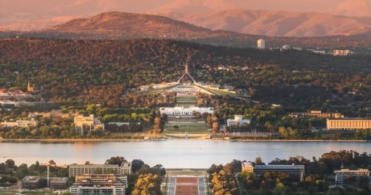 canberra-one-day-tour-from-sydney-1