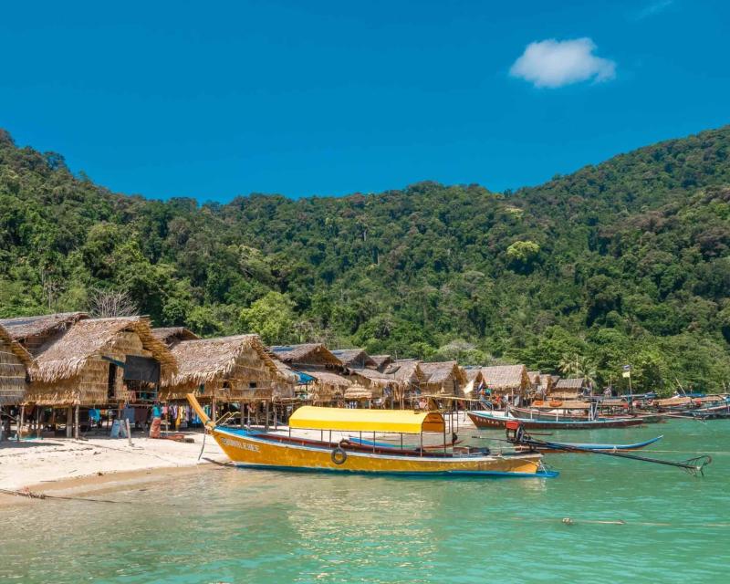surin-and-the-moken-village-small-group-tour-s-1
