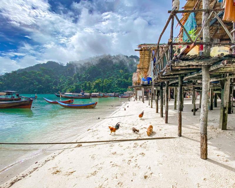 surin-and-the-moken-village-small-group-tour-s-4