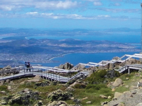 grand-hobart-and-richmond-village-full-day-bus-tou-2