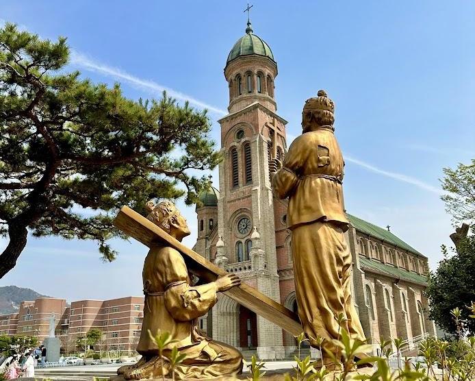 full-day-jeonju-hanok-village-foodies-private-t-4