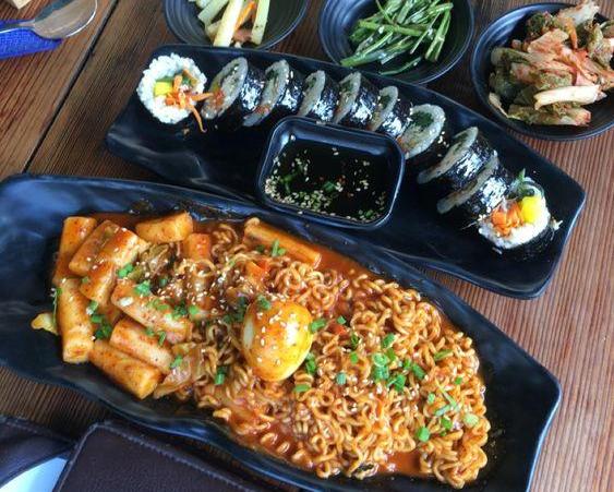 seoul-night-discovery-tour-small-group-tour-s2-5