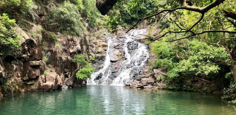 lantau-island-full-day-tour-big-buddha-cable-car-4