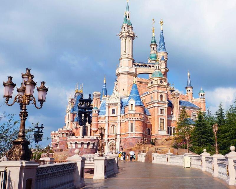 tokyo-disneyland-or-disneysea-1-day-ticket-shar-1