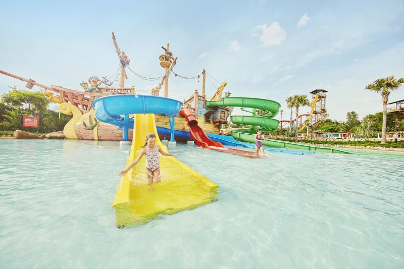 caribe-aquatic-park-day-trip-from-barcelona-7