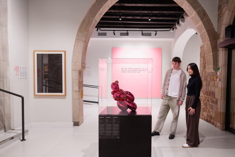 barcelona-city-tour-and-moco-museum-10