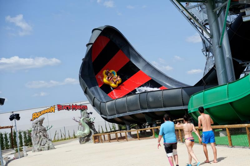 parque-warner-beach-from-madrid-4