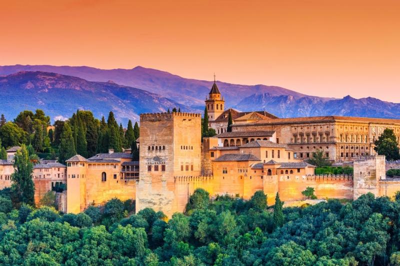 alhambra-generalife-guided-tour-granada-city-t-6